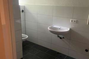 Interessantes Mehrfamilienhaus in Duisburg-Marxloh mit Anbau – Die vollständige Adresse der Immobilie erhältst du vom Anbieter., 47169 Marxloh, Duisburg – Vorschaubild 12