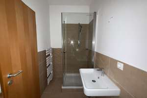 Ihr neues Zuhause: Helle 2-Raumwohnung mit Balkon – 39112 Sudenburg, Magdeburg – Vorschaubild 5