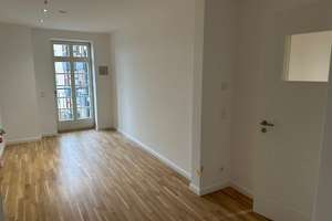 +Kernsanierter 3-Raum-Traum+ Fußbodenheizung, Tageslichtbad, Gästebad, Abstellraum, Balkon, Aufzug – Zeißstraße 29, 9131 Hilbersdorf, Chemnitz – Vorschaubild 9
