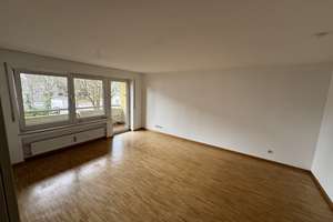 Helle 2-Zimmer Wohnung mit Balkon in Perlach