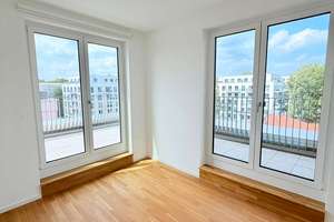 NEU Havelufer Quartier 4 Zimmer mit umhergehenden Terrasse seitlicher Wasserblick – 13587 Hakenfelde, Berlin – Vorschaubild 1
