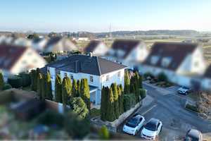 Gegen Gebot: Traumhafte Villa mit luxuriöser Ausstattung – exklusive Lage zw. Nürnberg und Schwabach – Schwabach – Vorschaubild 1