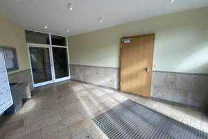 ** Lichtdurchflutete 2-RWG im 1. OG -  Laminat - Bad mit Wanne **WE 03** – Prinz-Eugen-Straße 1, 4277 Connewitz, Leipzig – Vorschaubild 4