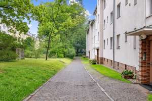 KLEINOD IN FEINSTER LAGE: Nur 5 min. vom Roseneck / Altbaucharme frisch kernsaniert zum Erstbezug! – Hundekehlestraße 18B, 14199 Schmargendorf, Berlin – Vorschaubild 8