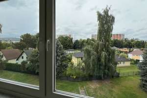 Beim Sonnenuntergang entspannen - Panoramablick 3 Zimmer, Balkon & EBK – Wolgograder Allee 54, 9123 Hutholz, Chemnitz – Vorschaubild 4