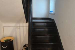 Spacious 4-Room Apartment (Geräumige 4-Zimmer-Wohnung). Heating cost is included in total rent. – Die vollständige Adresse der Immobilie erhältst du vom Anbieter., 40237 Düsseltal, Düsseldorf – Vorschaubild 5