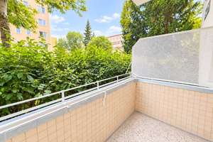 Charmante 3 Zimmer Wohnung mit Südwestbalkon – 12059 Neukölln (Ortsteil), Berlin – Vorschaubild 7
