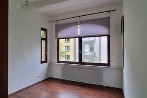 Lichtdurchflutete 2-Zimmer-Altbauwohnung im Westend mit praktischem Grundriss – Kurt-Schumacher-Ring 41, 65195 Westend / Bleichstraße, Wiesbaden – Vorschaubild 10