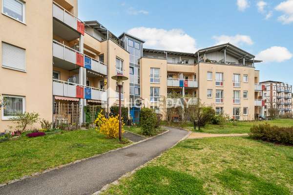 Gepflegte EG‑Wohnung mit 3 Zimmern, Gartenanteil, Terrasse und TG‑Stellplatz in Freital 