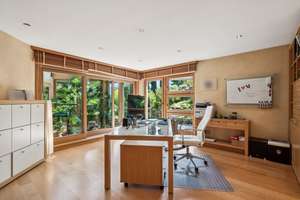 Architektenhaus mit Weitblick – Chalet-Charme trifft auf zeitlose Holzarchitektur in Arnoldshain – Die vollständige Adresse der Immobilie erhältst du vom Anbieter., 61389 Schmitten – Vorschaubild 12