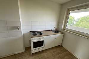 1 Zimmer Wohnung mit Ecken und Kanten. – Fünenweg 2, 24109 Kiel – Vorschaubild 1