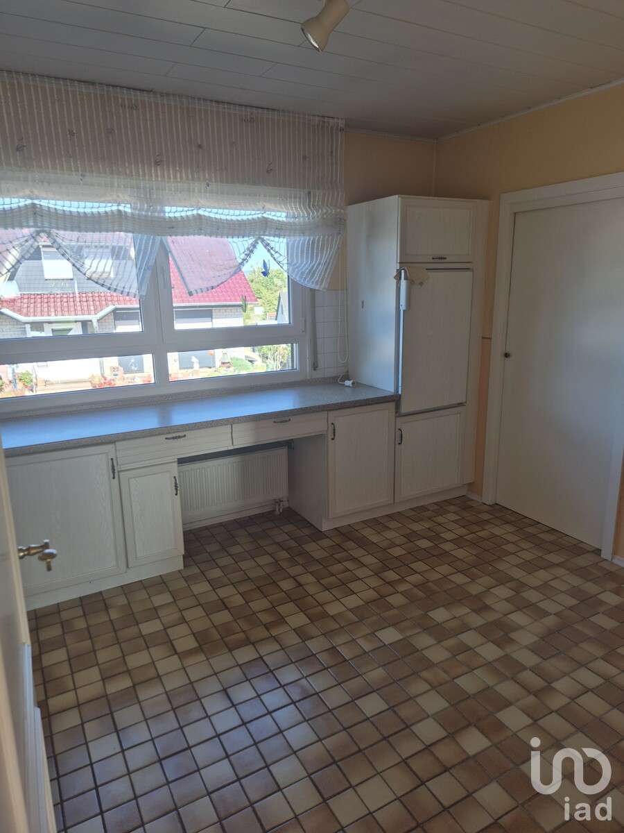 Immobilie in Schefflenz - Charmantes Haus in Feldrandlage mit Pool & einzigartigem Ambiente - Bild 11