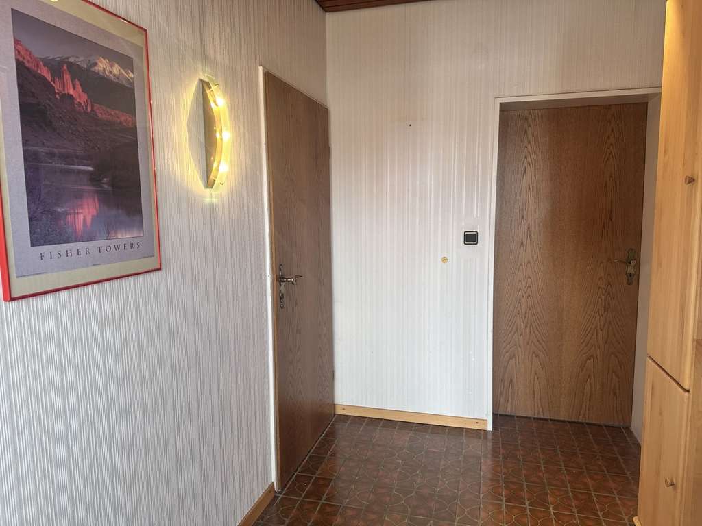 Immobilie in Sibbesse - Einfamilienhaus mit Wintergarten, Sauna und Garage in Sibbesse - Bild 3