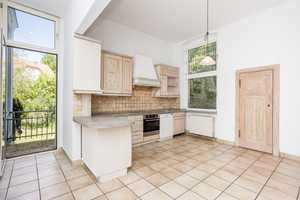 Property thumbnail 9