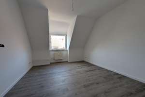 Frisch sanierte 2-Zimmer-Wohnung mit sonnigem Balkon – Julius-Ludowieg-Straße 67, 21073 Harburg (Ortsteil), Hamburg – Vorschaubild 4