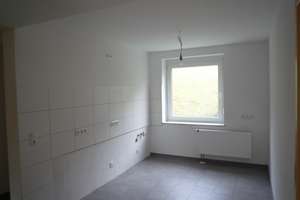 Moderne 4 ZKB-Wohnung mit Balkon – Wetzlarer Str. 31, 57074 Siegen, Siegen – Vorschaubild 3