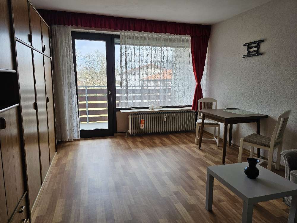 Immobilie in Bischofsgrün - *PROVISIONSFREI* möblierte 1-Zi.-ETW mit Balkon - Bild 2