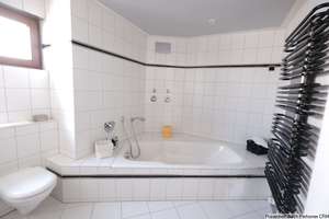 Property thumbnail 11