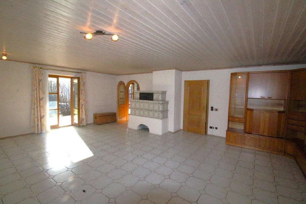 Immobilie in Mickhausen - Haus sucht Handwerker! Schön gelegenes Einfamilienhaus in Mickhausen - Bild 6