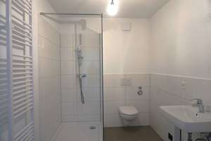 Neu ausgebautes Dachgeschoss!
2-Zi-Wohnung mit Einbauküche in Bramfeld! – Olewischtwiet 41 a, 22177 Bramfeld, Hamburg – Vorschaubild 12
