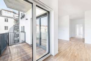 Erstbezug in Weißensee, an der Grenze zu Prenzlauer Berg: 2 Zimmer, Sonnenbalkon, Fernwärme