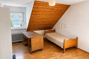 Viel Platz zum Leben – Einfamilienhaus mit großem Garten, Garage und Balkon in Koblenz-Metternich – Die vollständige Adresse der Immobilie erhältst du vom Anbieter., 56072 Metternich, Koblenz – Vorschaubild 10