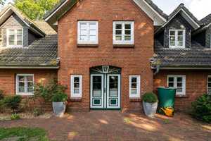Repräsentatives Landhaus mit Haupt- und Einliegerwohnung sowie Nebengebäuden in schöner Ortsrandlage – Nordfriesland (Kreis) – Vorschaubild 7