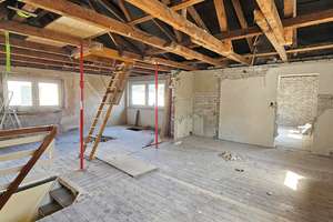 Ihr Zuhause, Ihre Ideen, Ihr Projekt -
Freistehendes Einfamilienhaus in bester Lage zur Sanierung – Die vollständige Adresse der Immobilie erhältst du vom Anbieter., 26127 Dietrichsfeld, Oldenburg (Oldenburg) – Vorschaubild 5