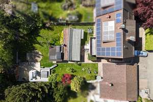 Grün wohin das Auge reicht: Dreifamilienhaus mit 5 Stellplätzen und Gartenreich auf ca. 824 m² – Die vollständige Adresse der Immobilie erhältst du vom Anbieter., 70565 Rosental, Stuttgart – Vorschaubild 4