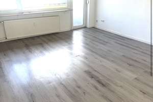 2 Zimmer Apartment mit Balkon und Tageslichtbad in Bad Vilbel