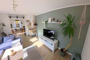 Lichtdurchflutete Wohnung mit  EBK und großer Terrasse – Badstrasse 27, 78652 Deißlingen – Vorschaubild 1
