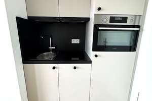 Kompakt, ruhig, gut angebunden - voll möblierte 1-Zimmer Wohnung mit Fussbodenheizung – Florian-Geyer-Straße 111, 12489 Adlershof, Berlin – Vorschaubild 3