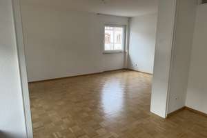 Helle, frisch renovierte 3,5 Zi.-Wohnung in FR Zähringen