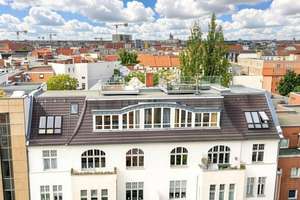 Exklusive DG-Wohnung mit Aufdachterrasse | 3 Zi | 131 m² | Klima | Aufzug | 500 m Ku’damm | IR-Sauna – Die vollständige Adresse der Immobilie erhältst du vom Anbieter., 10709 Wilmersdorf, Berlin – Vorschaubild 3
