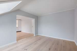 Dachgeschoss, 2 Zimmer, offene Wohnküche in Hummelsbüttel – Timmkoppel 2, 22339 Hummelsbüttel, Hamburg – Vorschaubild 8