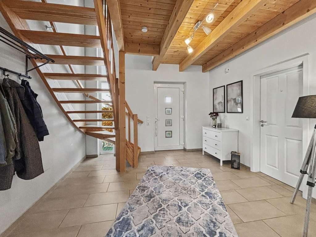 Immobilie in Blender - Wohnen auf höchstem Niveau – modernes Einfamilienhaus in verkehrsberuhigter Lage von Blender - Bild 4