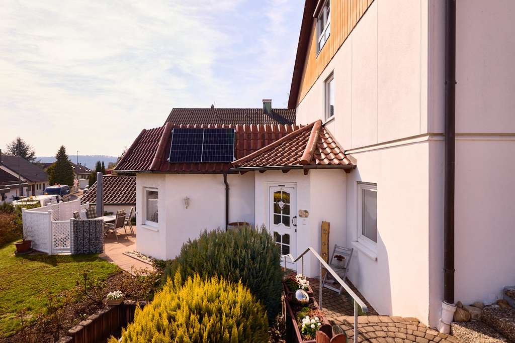 Immobilie in Rudersberg - Großzügiges Zweifamilienhaus mit Einliegerwohnung & traumhaftem Fernblick - Bild 1