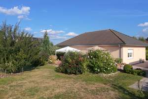 Neuwertiger Bungalow in ruhiger Feldrandlage – Wohnen im Einklang mit der Natur – Die vollständige Adresse der Immobilie erhältst du vom Anbieter., 23881 Niendorf/Stecknitz – Vorschaubild 2