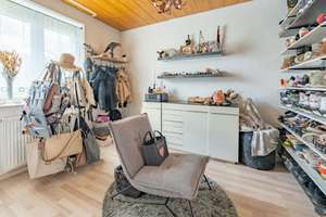 *Reserv.* MFH mit 3 Whg plus Ausbaupotential, mit Garten, zentrale Wohnlage! – Die vollständige Adresse der Immobilie erhältst du vom Anbieter., 71638 Ost, Ludwigsburg – Vorschaubild 12