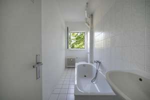 ⭐️ Fußläufig zum Viktoria-Luise-Plz - Charmante2 Zimmer Wohnung mit EBK und ruhigen Zimmern – Die vollständige Adresse der Immobilie erhältst du vom Anbieter., 10779 Schöneberg, Berlin – Vorschaubild 4