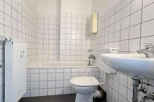 Renovierte 5-Zimmer-Wohnung mit 2 Balkonen & optimaler Raumaufteilung – Kleeblatt 65, 42119 Elberfeld, Wuppertal – Vorschaubild 9