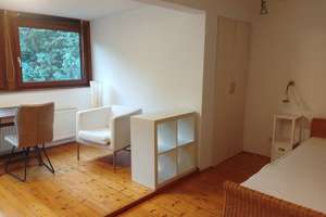 Möbliertes Zimmer in Einfamilienhaus in Köln-West, ruhige Lage