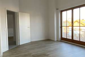 Modernisierte 2-Zimmer-Wohnung mit großem Balkon, EBK und Gartenmitbenutzung in München-Waldperlach – Eulenspiegelstraße 58, 81739 Waldperlach, München – Vorschaubild 7