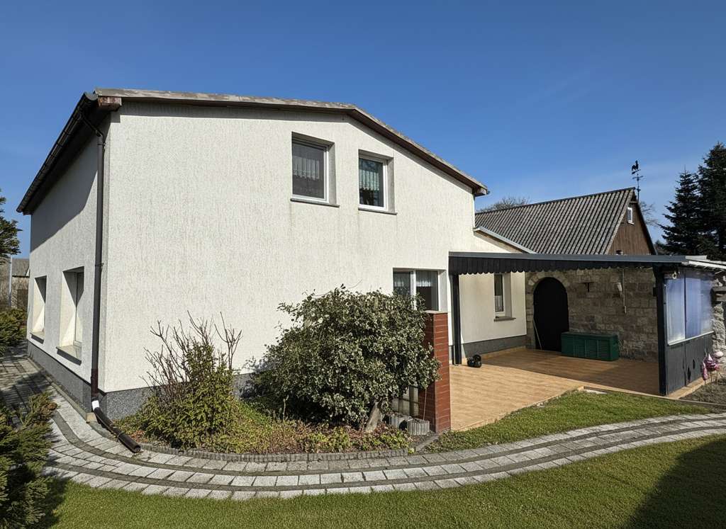 Immobilie in Mölschow - Einfamilienhaus mit viel Nebengelass in Bannemin - Bild 2