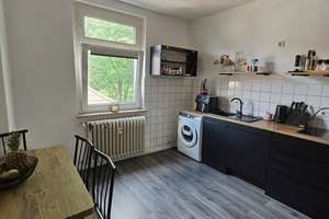 Charmante Dachgeschosswohnung im denkmalgeschützten Altbau mit Einbauküche – Bayernstr. 52, 47169 Marxloh, Duisburg – Vorschaubild 5