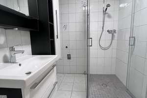 Attraktive 3-Zimmer-Wohnung mit Balkon und offenem Wohn- und Essbereich in Karlsruhe-Neureut – Piemontstraße 1, 76149 Neureut, Karlsruhe – Vorschaubild 4