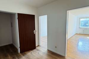 Frisch renovierte 3-Zimmer-Wohnung mit Balkon in Kiel-Gaarden – Jachmannstraße 18, 24143 Gaarden-Ost, Kiel – Vorschaubild 6