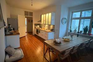 Helle 3-Zimmer Wohnung im 4. OG mit Balkon in Friedrichshain – Die vollständige Adresse der Immobilie erhältst du vom Anbieter., 10245 Friedrichshain, Berlin – Vorschaubild 1