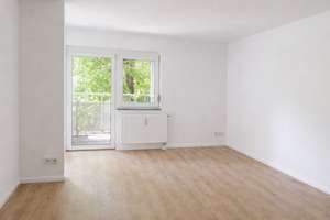 Attraktive Kapitalanlage mit Balkon und Lift im Hochparterre