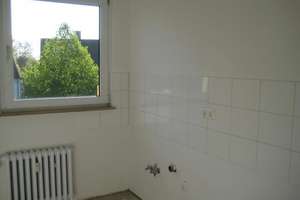 Preisgünstige, zentrale 3,5-Zimmer-Wohnung – 44369 Huckarde (Ortsteil), Dortmund – Vorschaubild 5